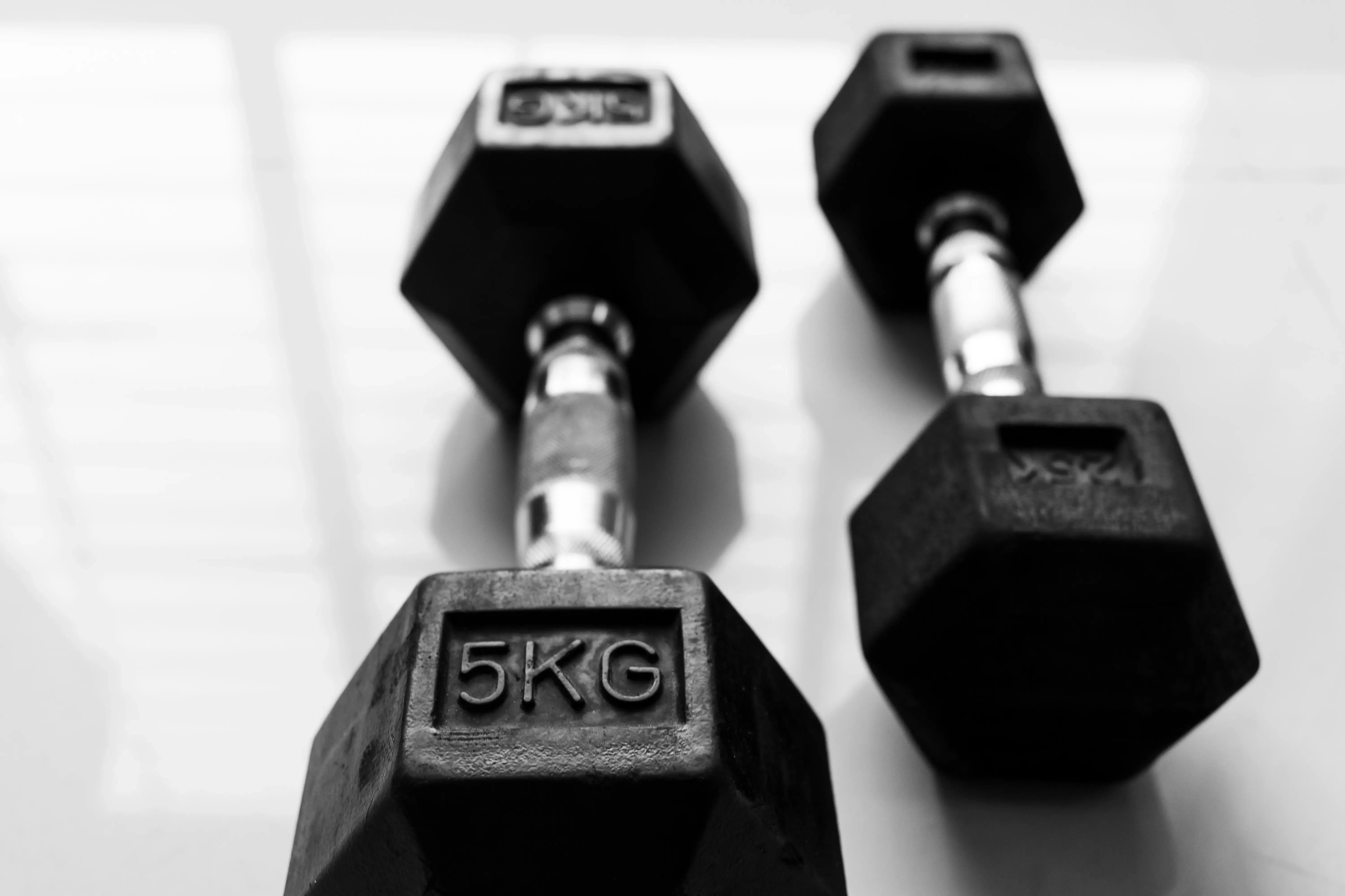 Avoiding Common Mistakes in Bodyweight Chest Training